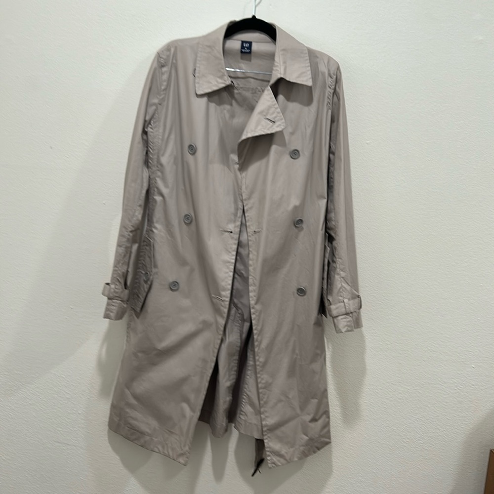 GAP Trenchcoat